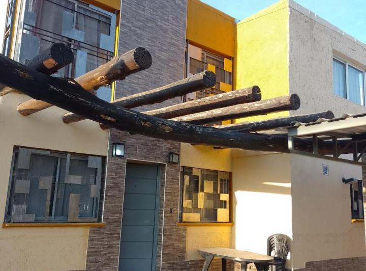 Casa · 200m² · 6 Ambientes · 1 Cochera