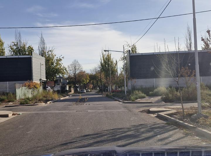 Terreno · 240m²