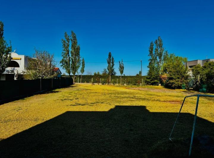 Terreno · 1324m²