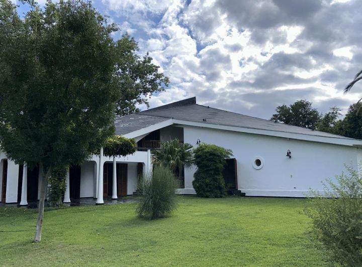 Casa · 280m² · 5 Dormitorios