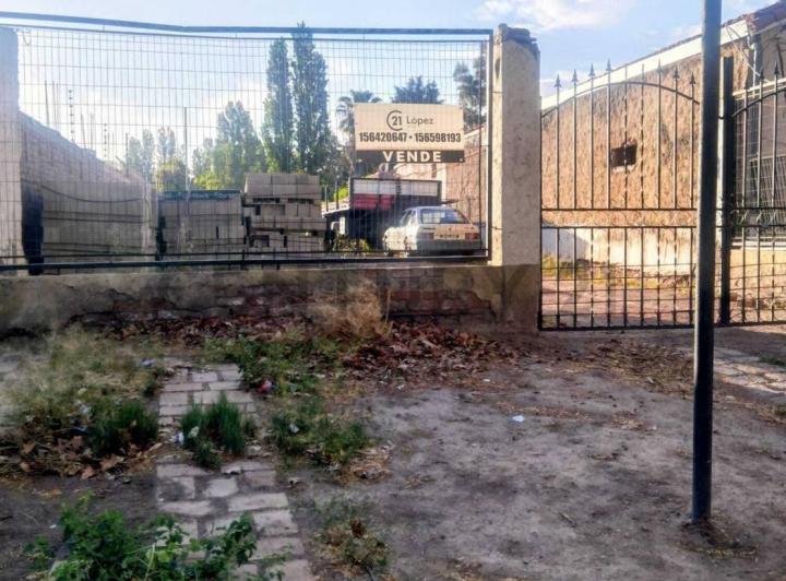Terreno · 1150m²