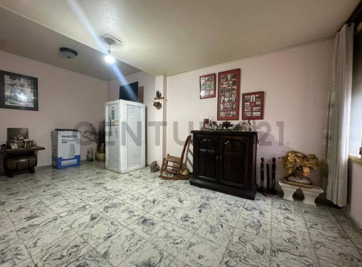 Departamento · 98m² · 4 Ambientes · 1 Cochera