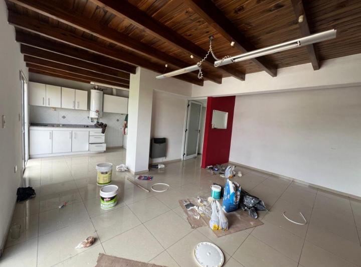Departamento · 100m² · 5 Ambientes · 1 Cochera