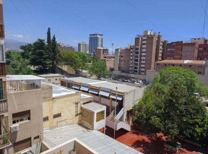 Departamento · 214m² · 11 Ambientes · 3 Cocheras