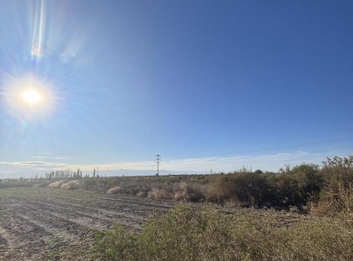 Terreno · 67000m²