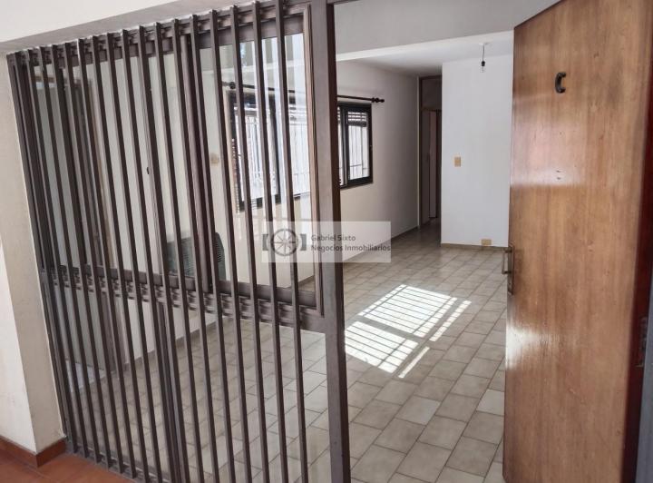 Departamento · 70m² · 5 Ambientes · 1 Cochera