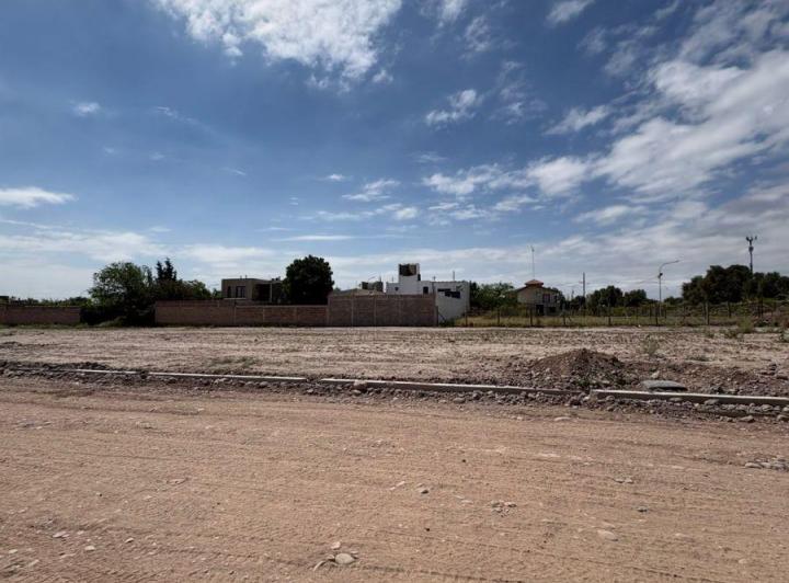 Terreno · 330m²