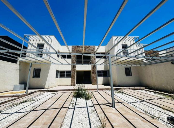 Departamento · 70m² · 4 Ambientes · 1 Cochera