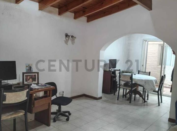 Casa · 118m² · 3 Dormitorios · 1 Cochera