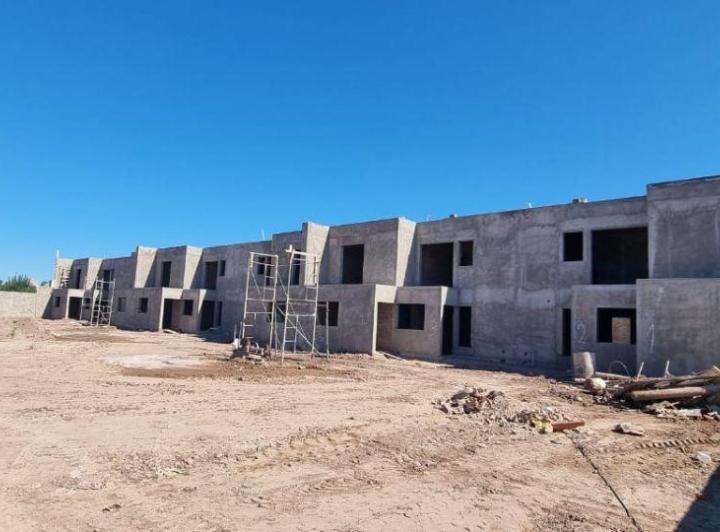 Casa · 122m² · 5 Ambientes · 1 Cochera