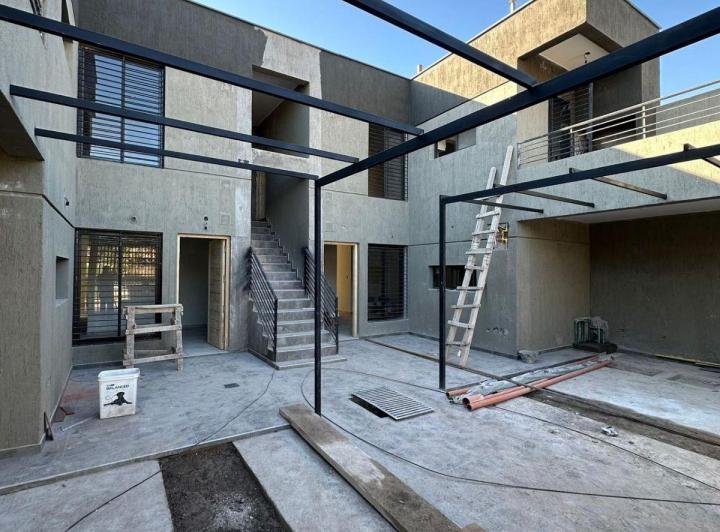Departamento · 75m² · 4 Ambientes · 1 Cochera