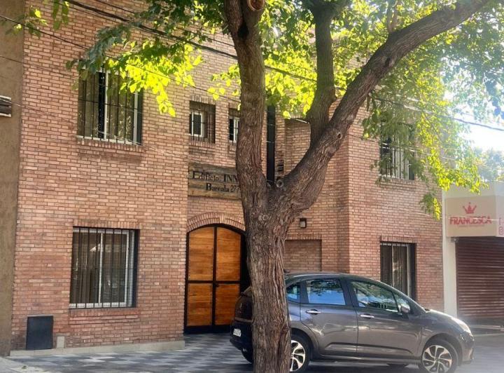 Edificio · 660m² · 22 Ambientes