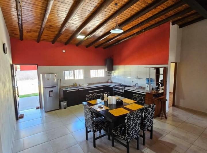 Casa · 125m² · 5 Ambientes · 1 Cochera