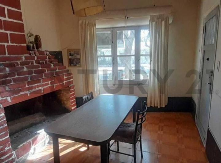 Casa · 100m² · 2 Dormitorios