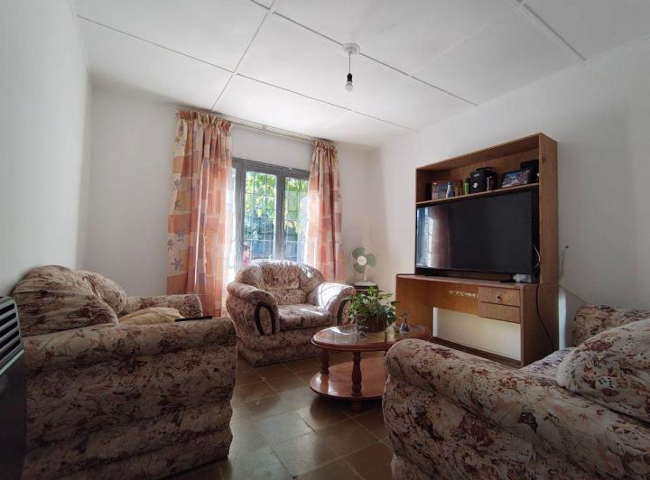 Casa · 86m² · 3 Ambientes · 1 Cochera