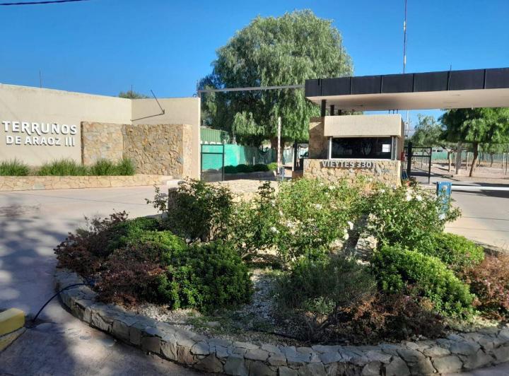 Casa · 175m² · 4 Ambientes · 2 Cocheras