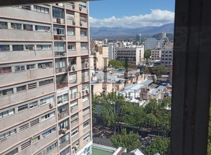 Departamento · 82m² · 4 Ambientes