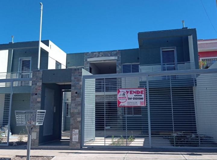 Departamento · 300m² · 2 Dormitorios · 1 Cochera
