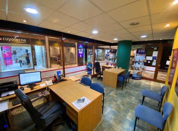 Local comercial · 97m²