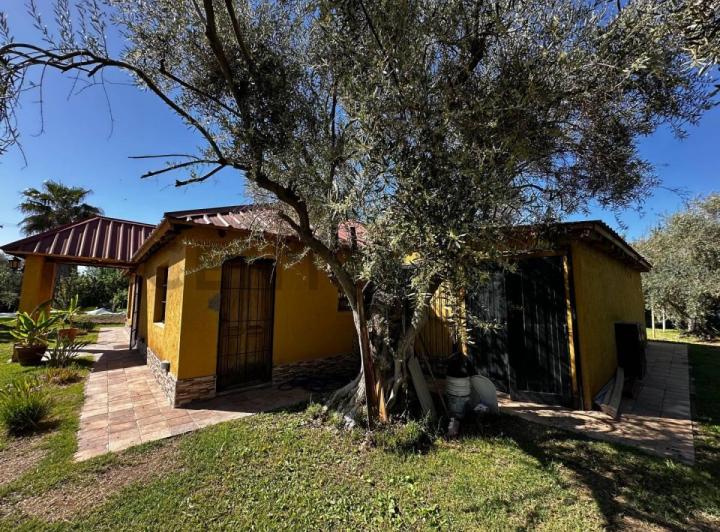 Casa · 156m² · 4 Ambientes · 3 Cocheras