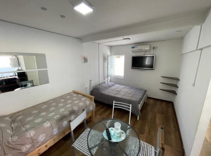 Edificio · 260m² · 14 Ambientes · 1 Cochera