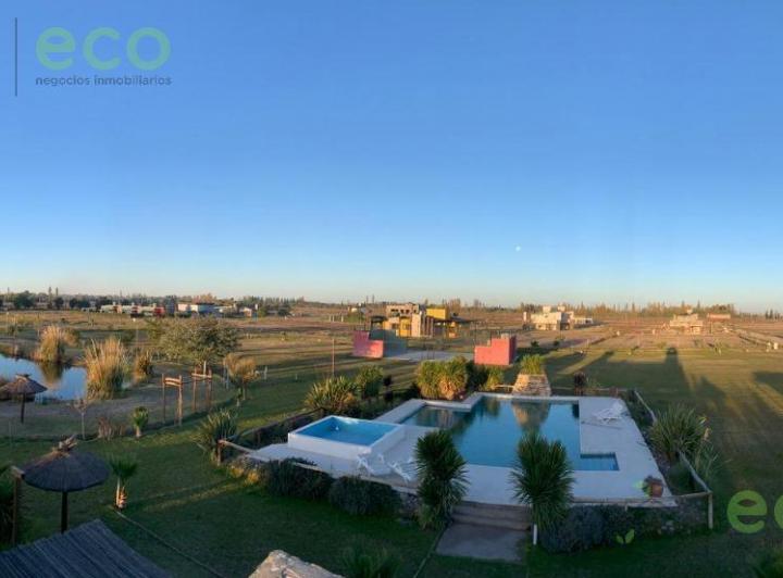 Terreno · 1303m²