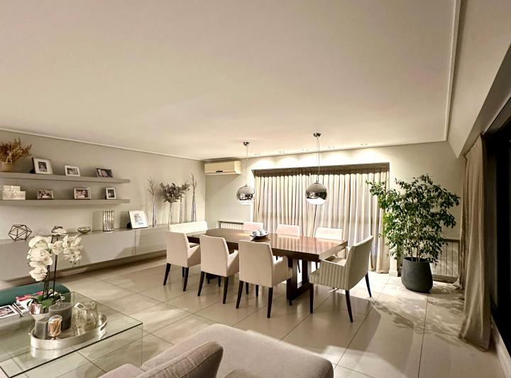 Departamento · 190m² · 4 Dormitorios · 1 Cochera