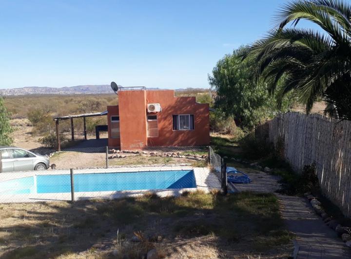 Casa · 100m² · 6 Ambientes · 2 Cocheras