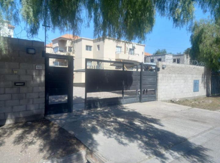 Departamento · 92m² · 6 Ambientes · 1 Cochera