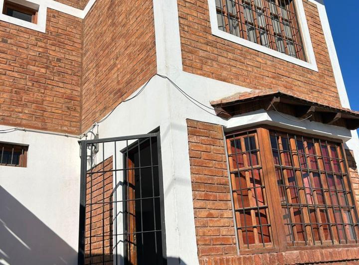 Casa · 176m² · 3 Dormitorios · 1 Cochera