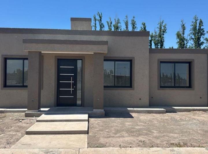 Casa · 75m² · 2 Dormitorios