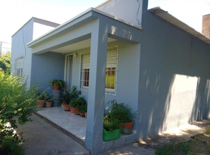 Casa · 270m² · 4 Ambientes · 2 Cocheras