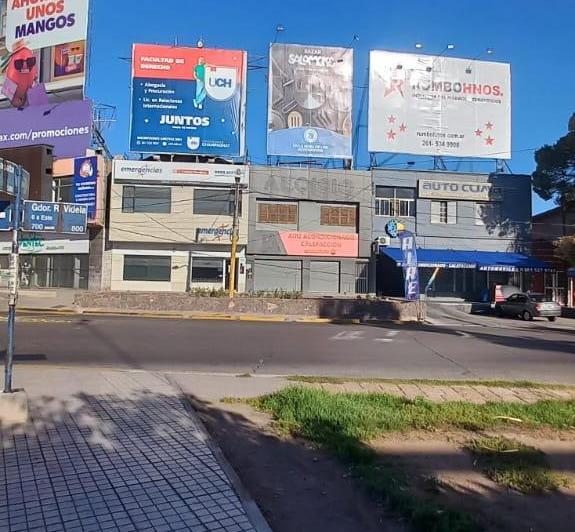 Local comercial · 188m² · 5 Ambientes