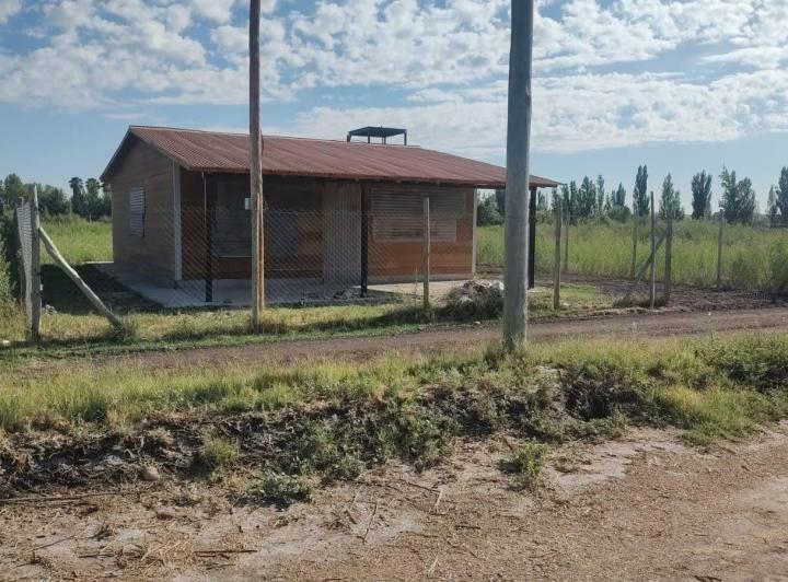 Casa · 100m² · 4 Ambientes · 2 Cocheras