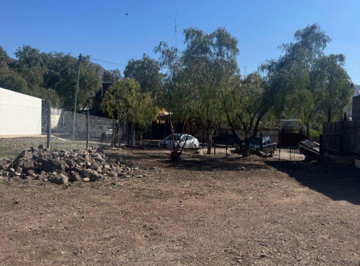 Terreno · 450m² · 1 Ambiente