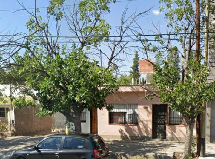 Casa · 260m² · 9 Ambientes