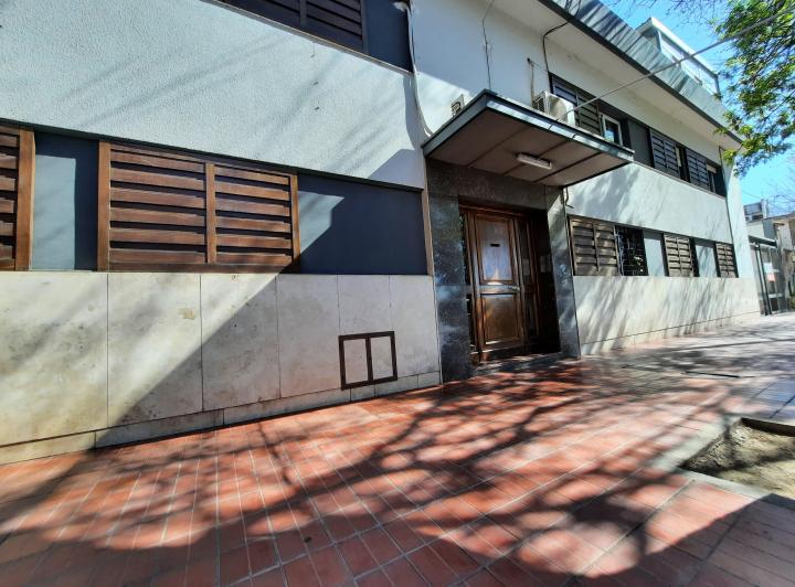 Departamento · 87m² · 6 Ambientes · 1 Cochera