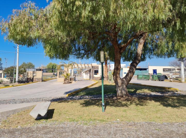 Casa · 140m² · 5 Ambientes · 1 Cochera