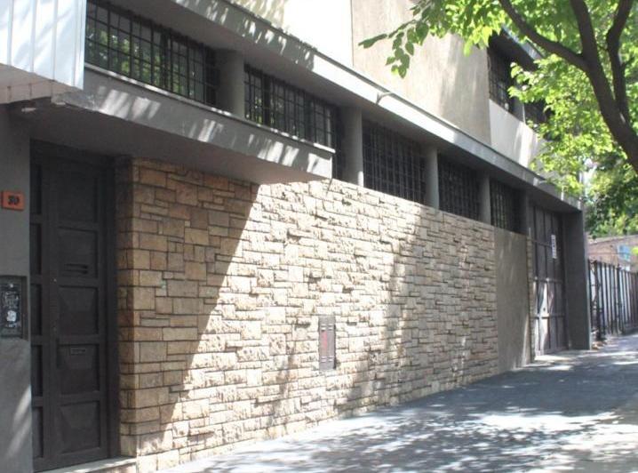 Bodega-Galpón · 1198m² · 2 Ambientes · 1 Cochera