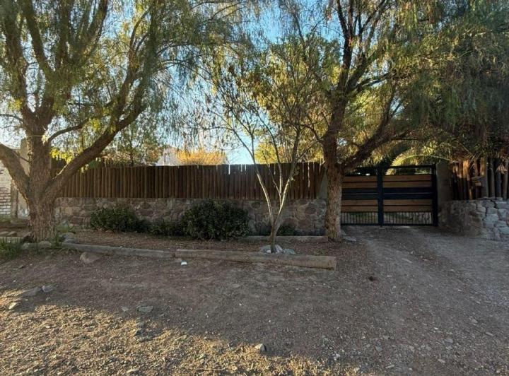Casa · 250m² · 5 Ambientes · 1 Cochera