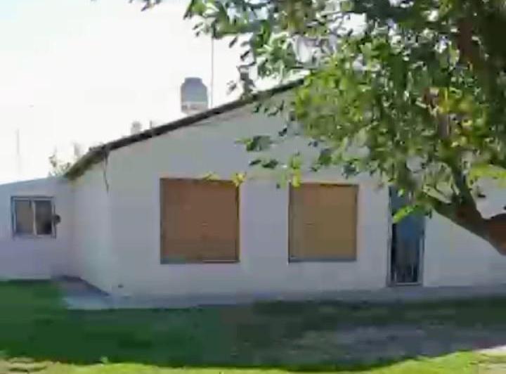 Casa · 100m² · 4 Ambientes · 1 Cochera