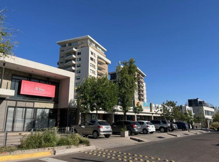 Local comercial · 21m²