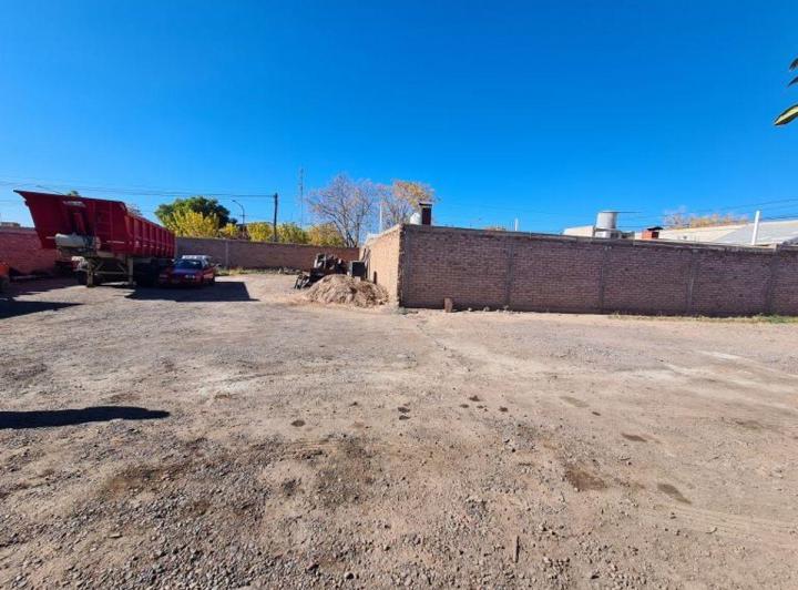 Terreno · 1239m²