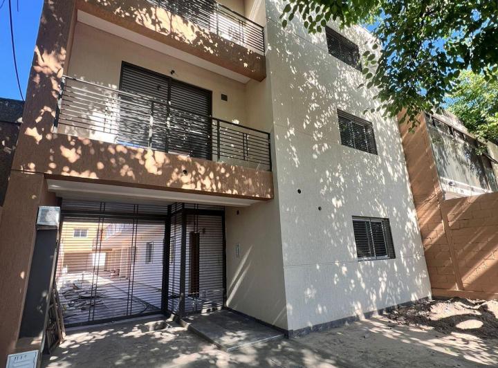 Departamento · 65m² · 5 Ambientes · 1 Cochera