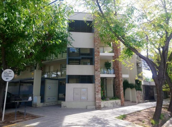 Departamento · 75m² · 3 Ambientes · 1 Cochera