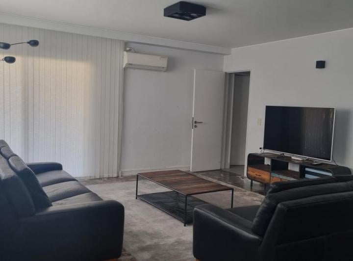 Departamento · 200m² · 6 Ambientes · 3 Cocheras