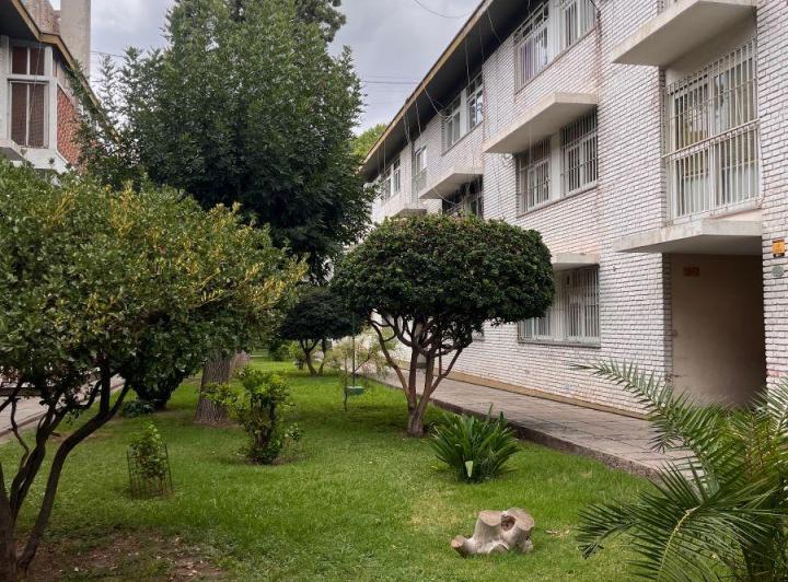 Departamento · 60m² · 2 Ambientes · 1 Cochera