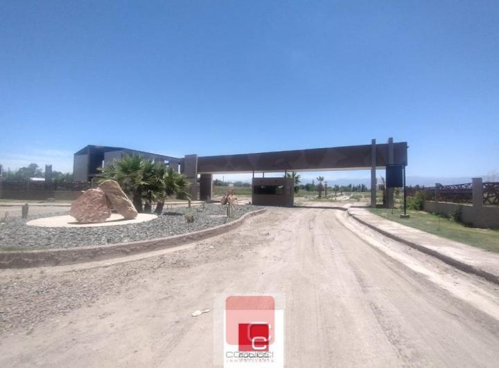 Terreno · 300m²