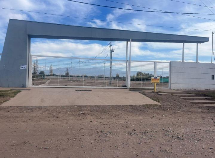 Terreno · 472m²