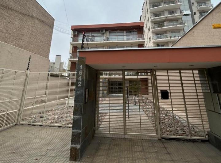 Departamento · 86m² · 5 Ambientes · 1 Cochera